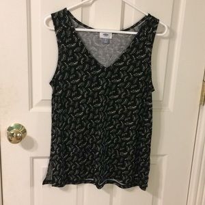 black old navy tank